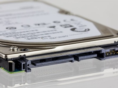 Different types of hard disk ports